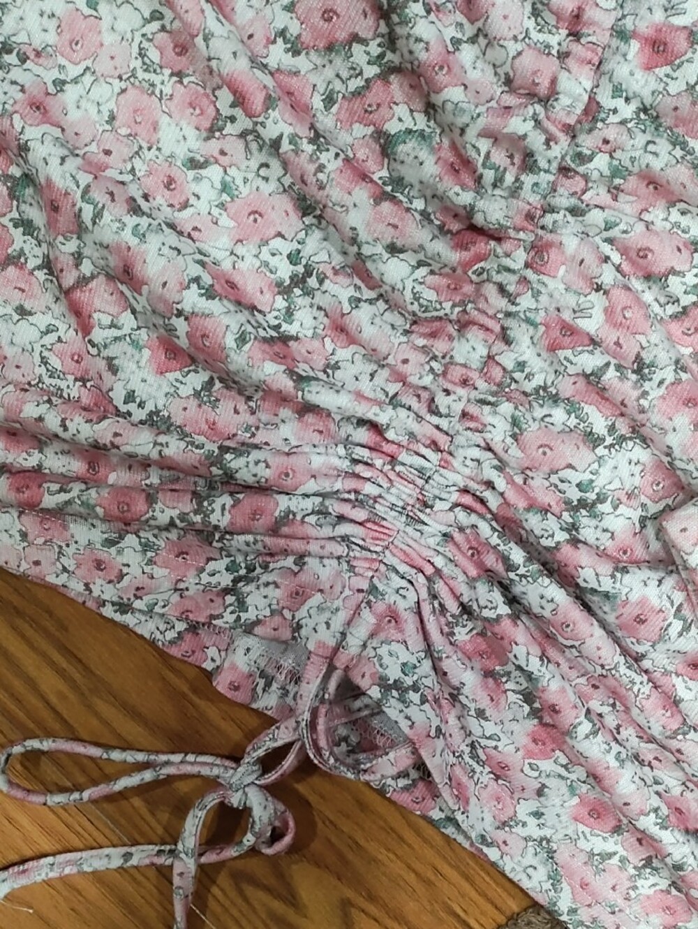 Floral Pink Ruched Drawstring Crop Top - Picture 4 of 7